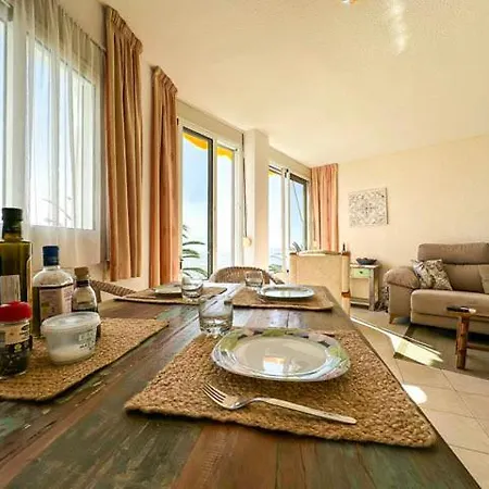 Mit Direktem Meerblick In Apartment Nerja